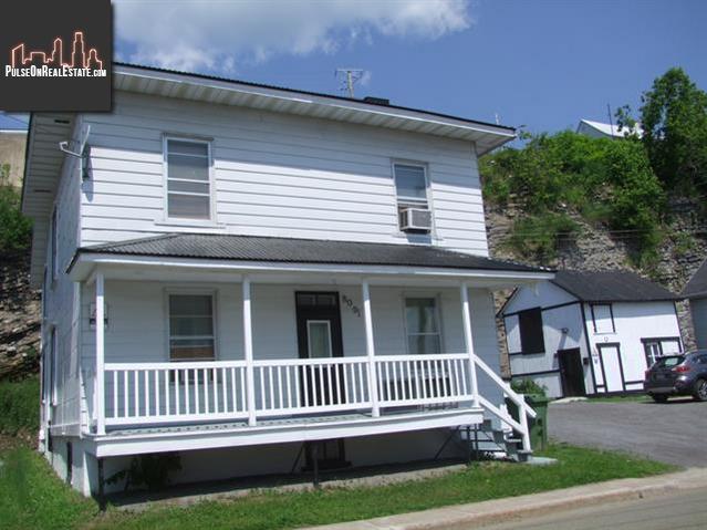 Property 8091-8095 Av. Royale main img