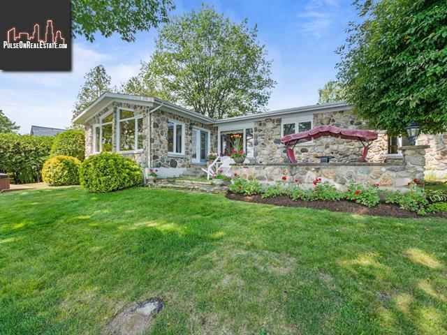 Property 1006 Ch. Viens main img
