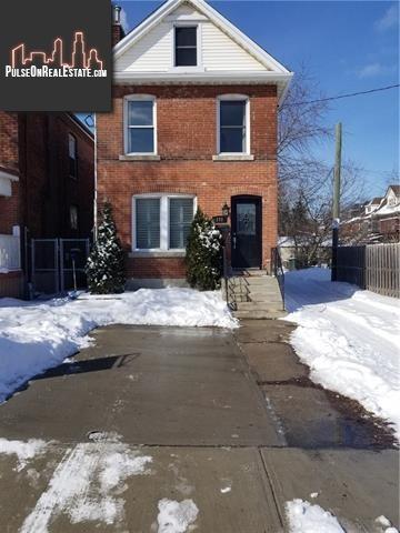 Property 172 Balsam Avenue S main img