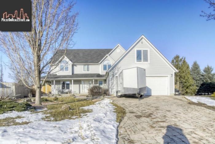 Property 39 Haida Place main img