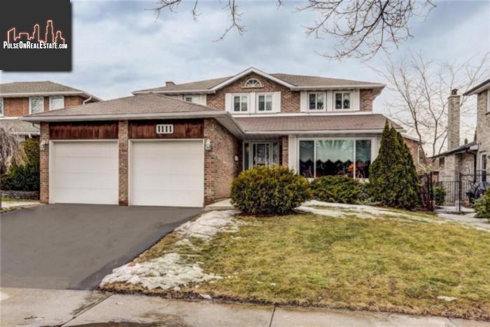 Property 1111 Vanier Drive main img