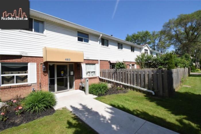 Property 10-483 Claridge Road main img