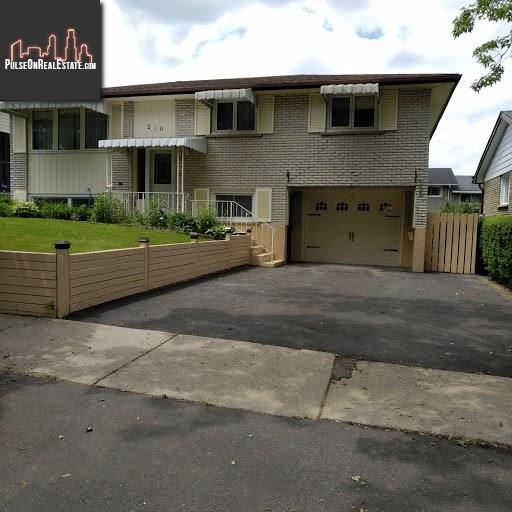 Property 210 Overlea Drive main img