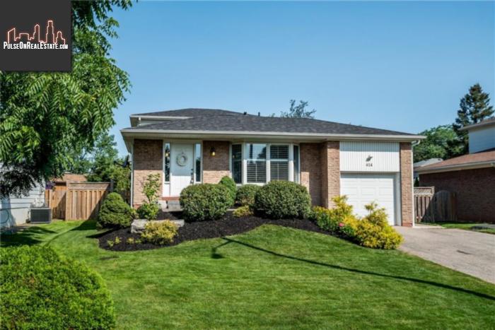 Property 414 Yale Crescent main img