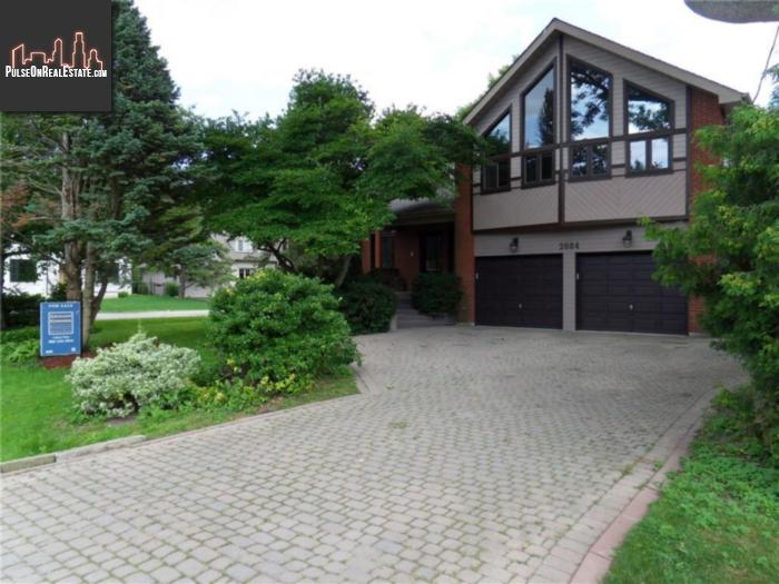Property 2084 Deramore Drive main img