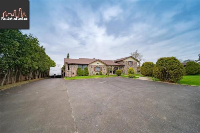 Property 4503 Dorchester Road main img