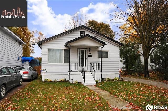 Property 230 Elmer Park main img