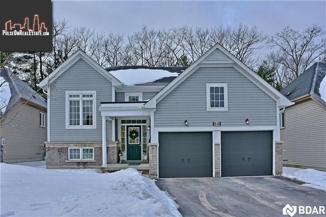 Property 88 White Sands Way main img