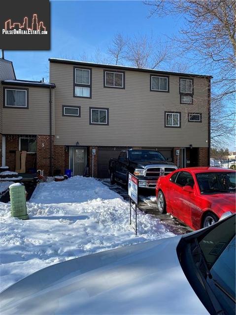 Property 2-250 Satok Crescent main img
