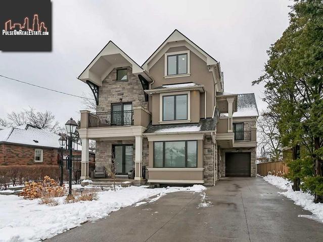 Property 16 Hiawatha Parkway main img