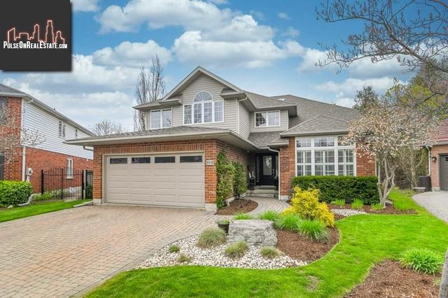 Property 8 Hartwood Court main img