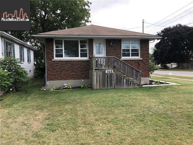 Property 149 Rosemount Avenue main img