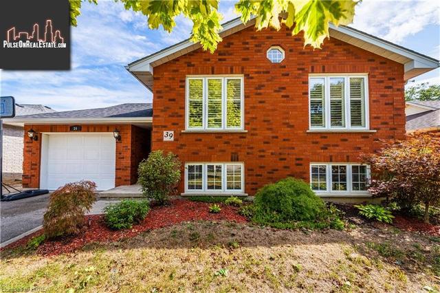 Property 39 Trillium Way main img