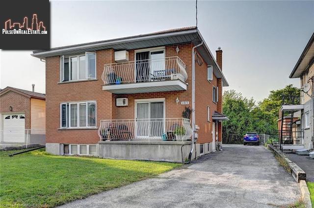 Property 165 Rosemount Drive main img