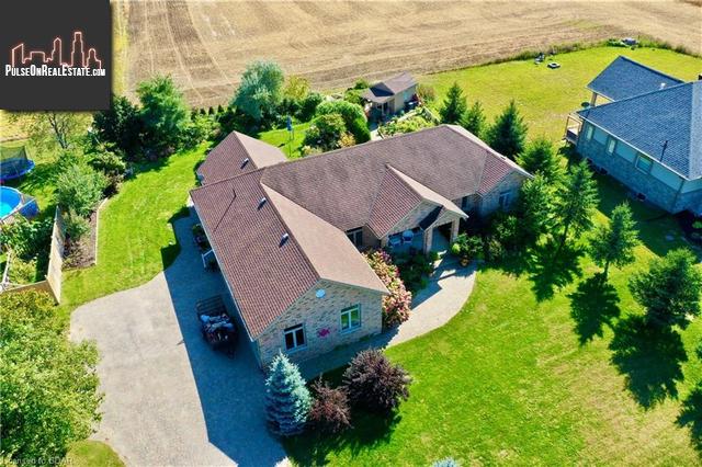 Property 1675 Lockhart Road main img