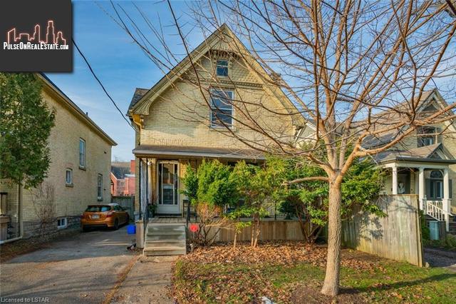 Property 767 Hellmuth Avenue main img