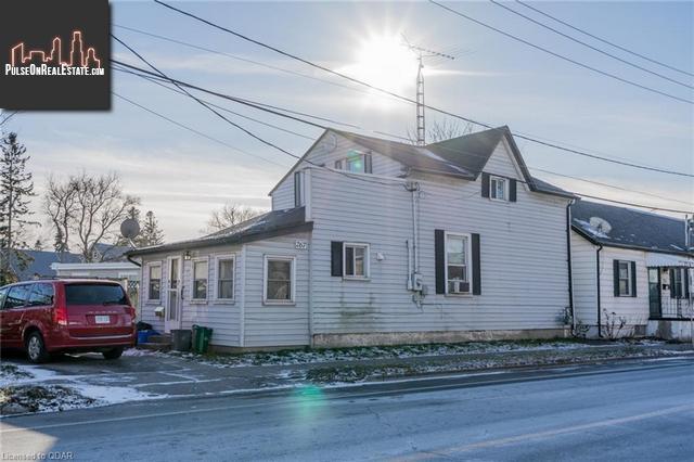 Property 267 University Avenue W main img