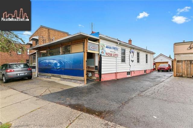 Property 49 Facer Street main img