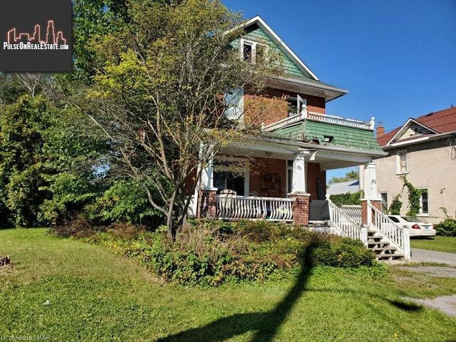 Property 85 Bridge Street S main img
