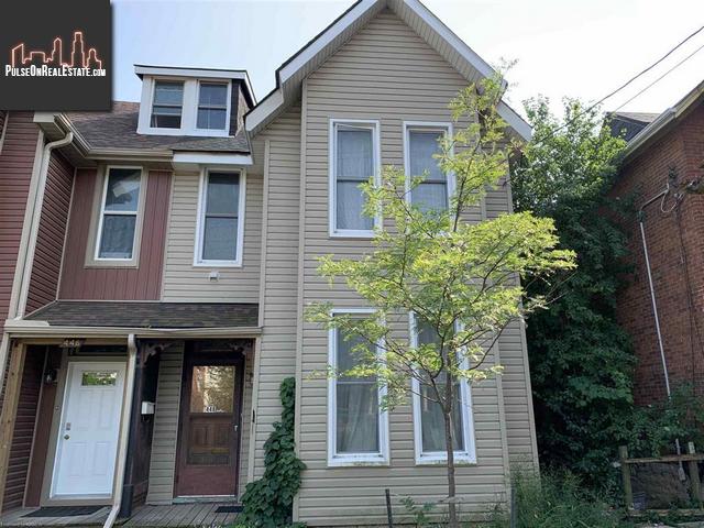 Property 448 Johnson Street main img