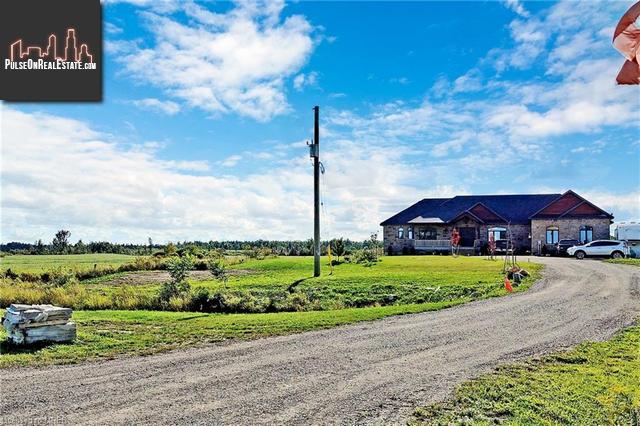 Property 374494 6th Line main img