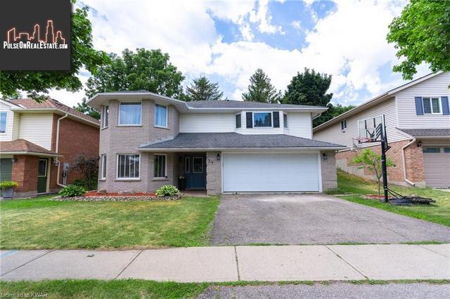 Property 34 Hodgins Crescent main img