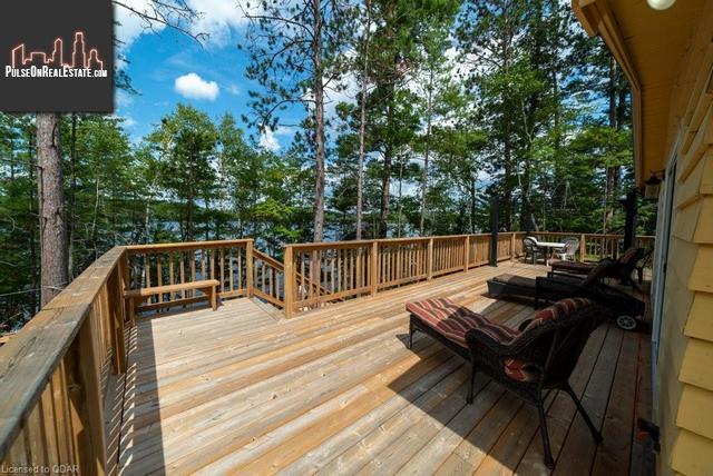 Property 764 Mazinaw Lake main img