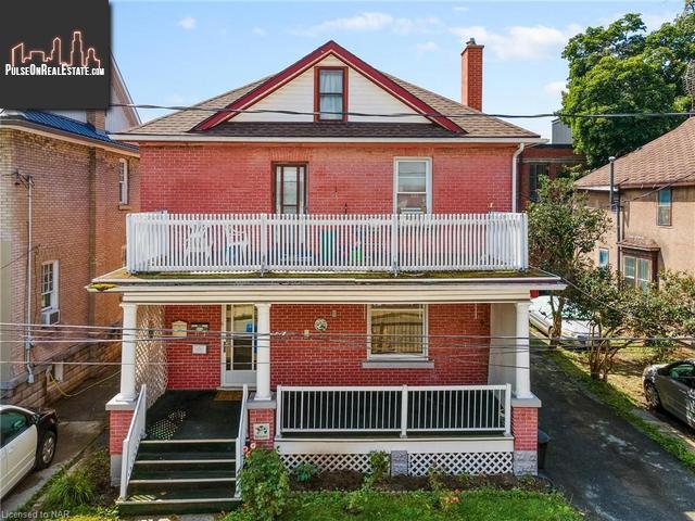 Property 15 Avenue Place main img