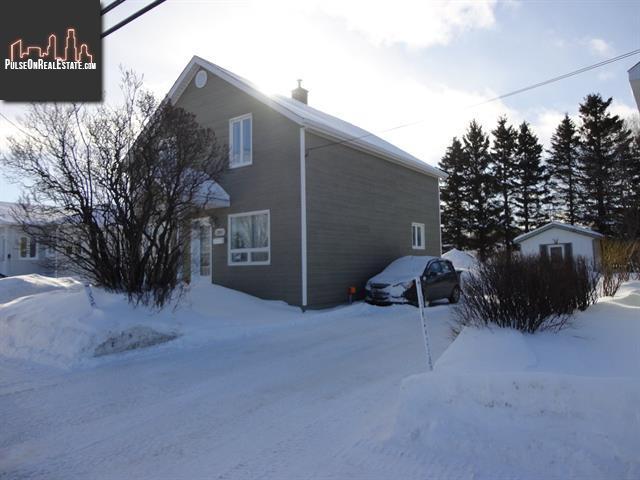 Property 201 Rue St-Joseph main img