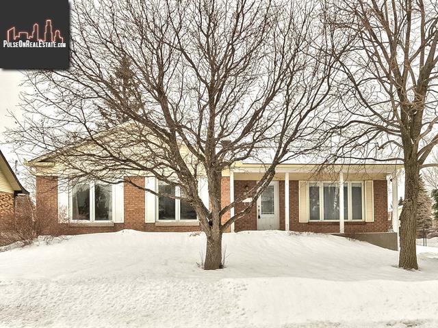 Property 166 Rue De Bresolettes main img