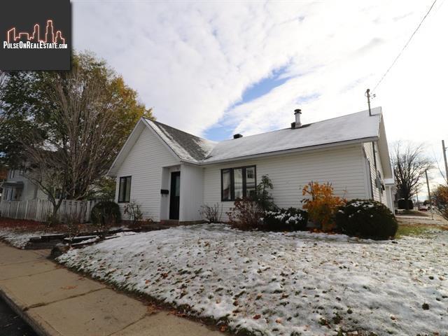 Property 775 116e Rue main img