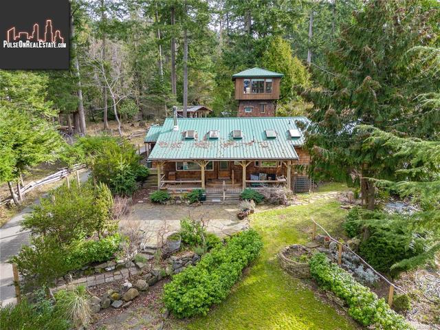 Property 390 Georgina Point Rd main img