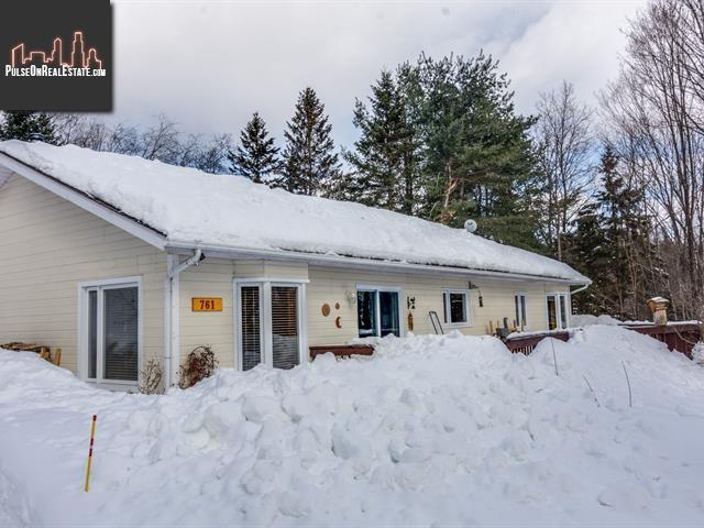 Property 761 Rue Crescent main img