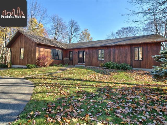 Property 1182 Rue De Saratoga main img