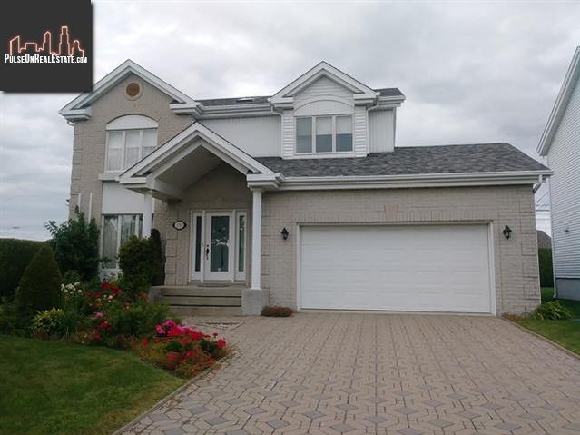 Property 2710 Av. T.-D.-Bouchard main img