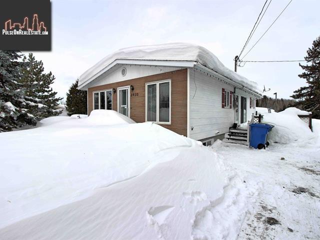 Property 3930 Rue Saguenay main img