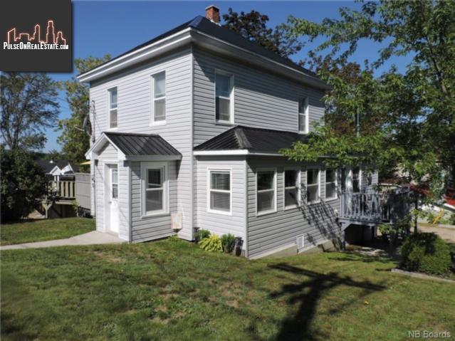 Property 18 Highland Avenue main img