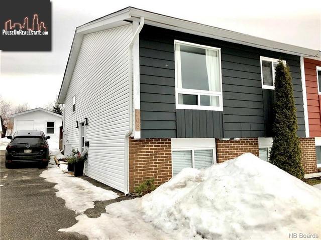 Property 208 Boyaner Crescent main img