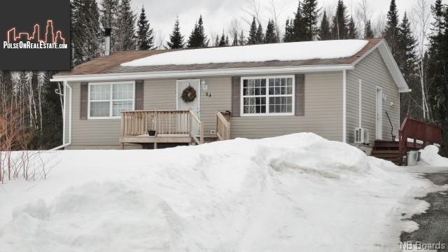 Property 84 Eyre Street main img