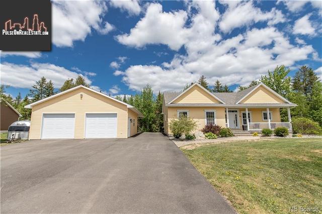 Property 11 Hazen Drive main img