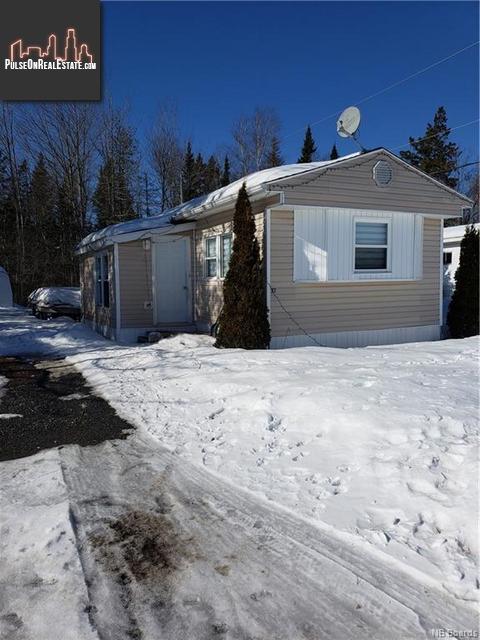 Property 27 Northrup Crescent main img