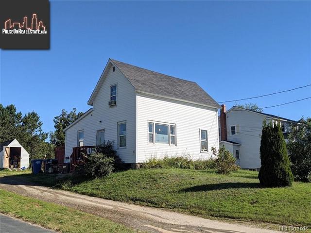 Property 771 King George Hwy main img