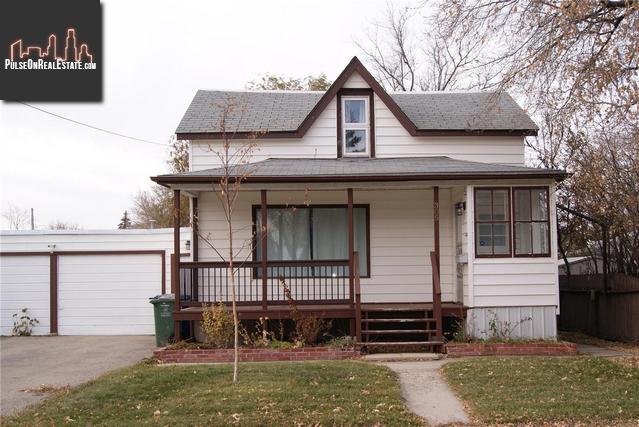 Property 305 4th St main img