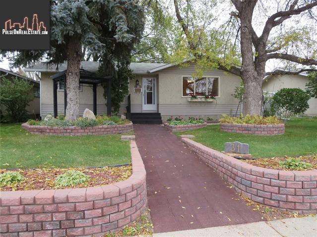 Property 31 Dumont Cres main img