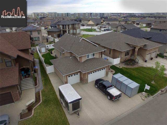 Property 4701 Sandpiper Cres E main img