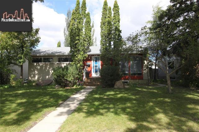 Property 2910 Arlington Ave main img