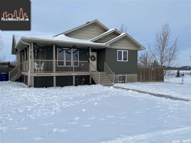 Property 1 Troy Pl main img