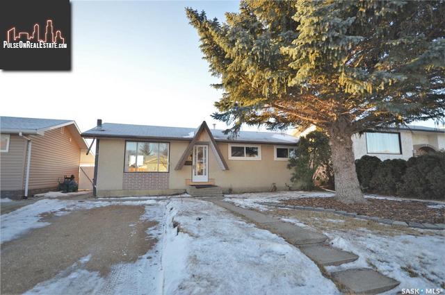 Property 1315 Stadacona St W main img