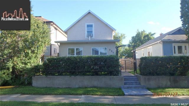 Property 331 9th St E main img