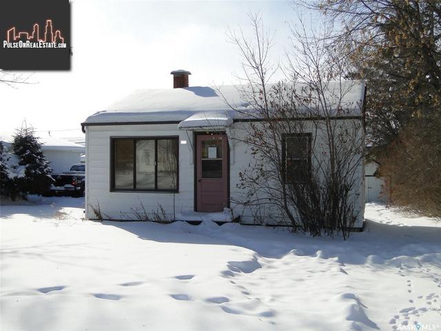 Property 138 1st St main img
